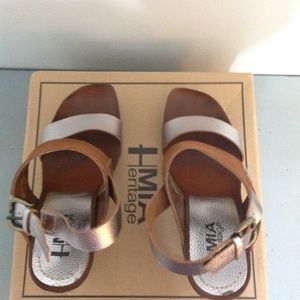Wedges- 8M. LEATHER on brown straps & silver
